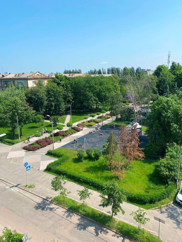Продаж 2-кімнатної квартири 52 м², Іскрівська вул., 7