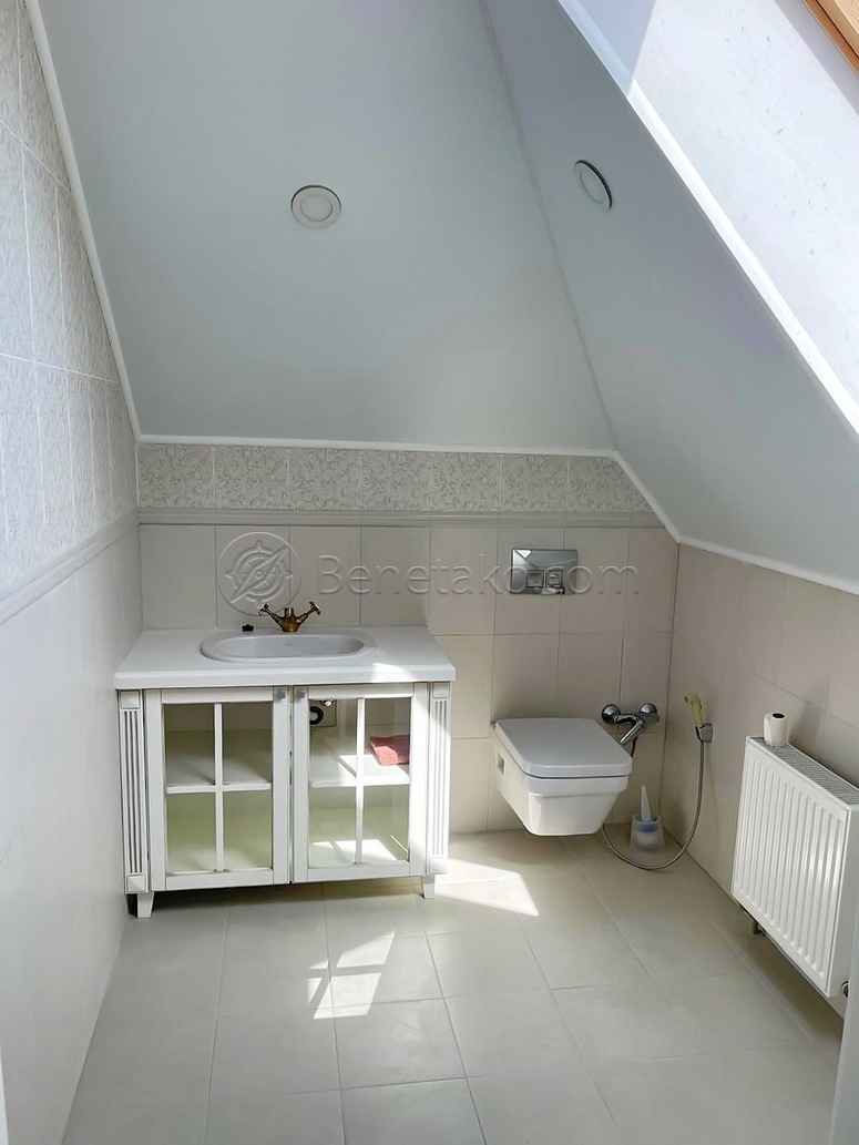 Продажа коттеджа 250 м², Львовская ул.