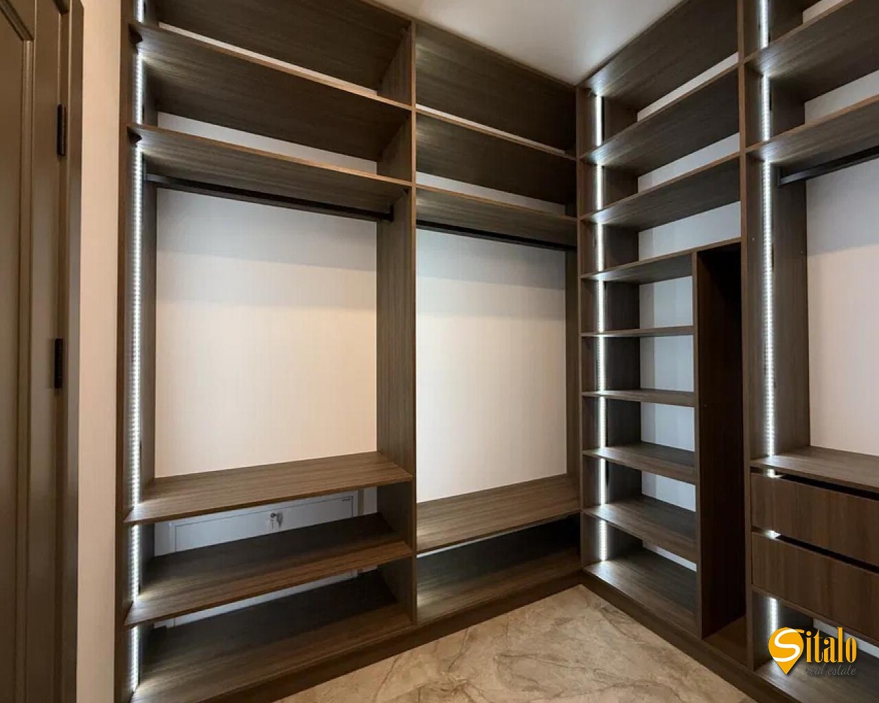 Продаж будинку 158 м²