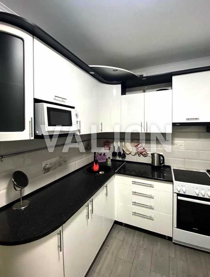 Продаж 2-кімнатної квартири 61 м², Михайла Донця вул., 2А