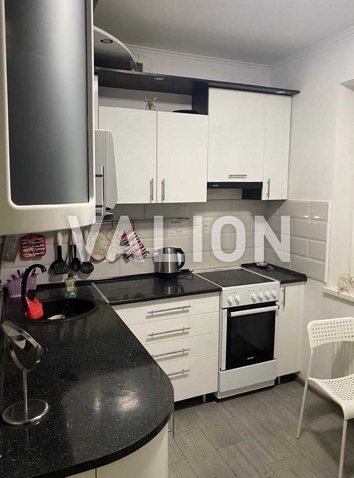 Продаж 2-кімнатної квартири 61 м², Михайла Донця вул., 2А