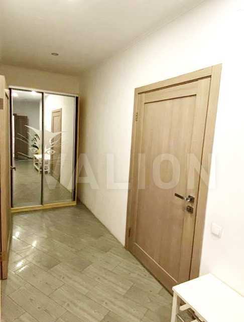Продаж 2-кімнатної квартири 61 м², Михайла Донця вул., 2А