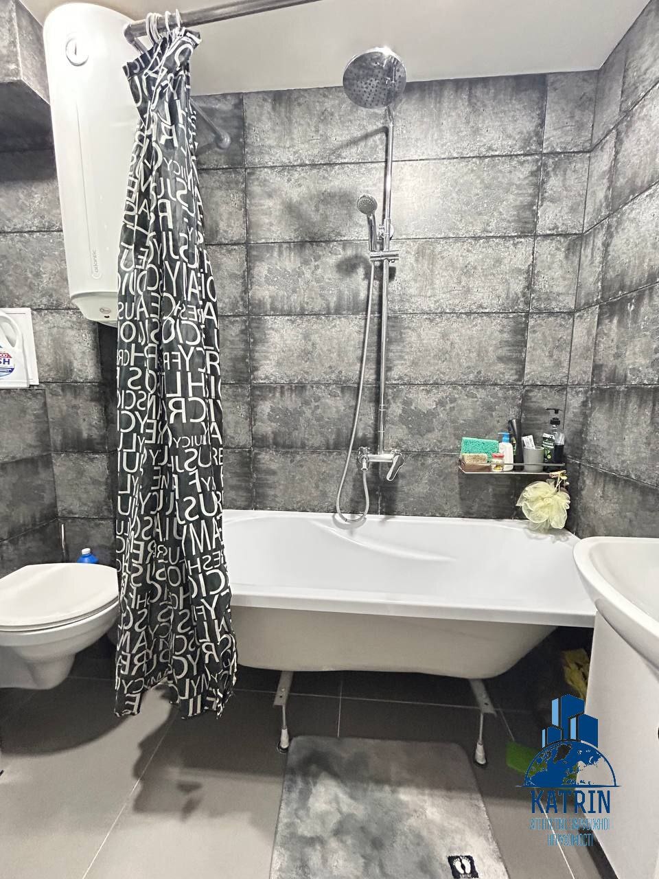Продажа 3-комнатной квартиры 64 м², Максима Дия ул.