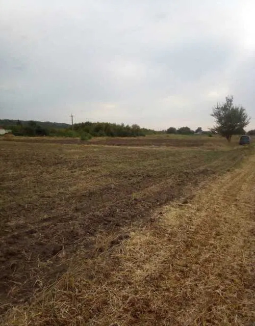 Продаж ділянки під індивідуальне житлове будівництво 64 соток