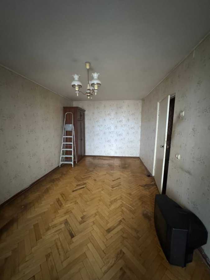 Продаж 2-кімнатної квартири 47 м², Дарницький бул., 7