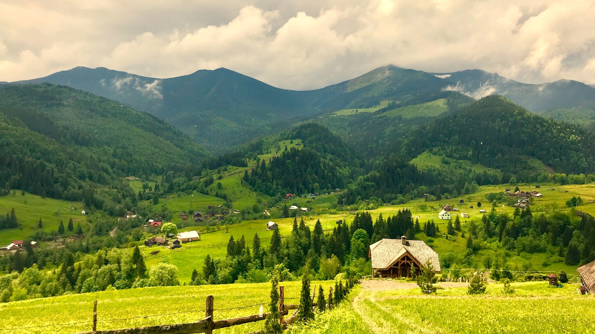 Продаж ділянки під індивідуальне житлове будівництво 50 соток