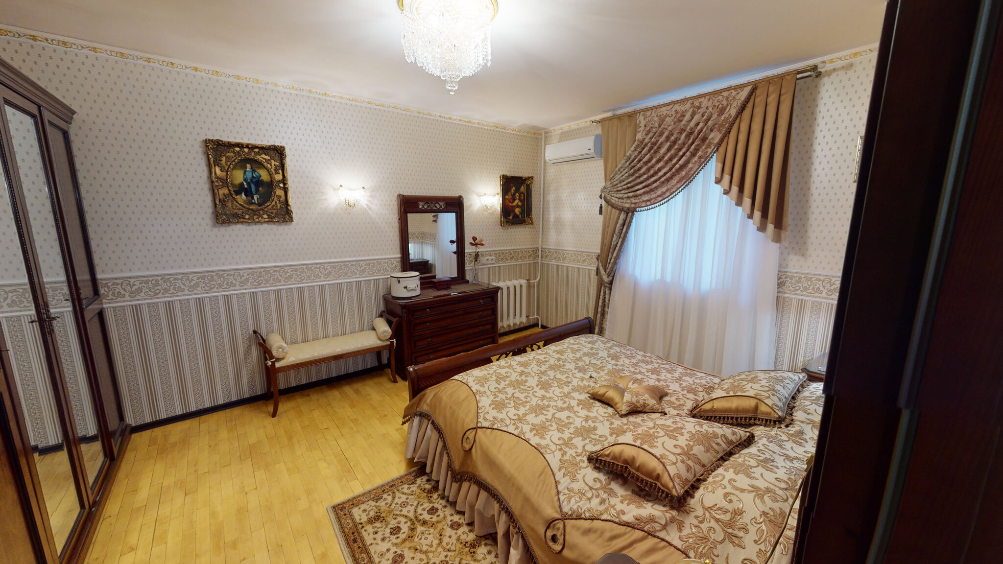 Продажа 3-комнатной квартиры 95 м², Введенская ул., 1