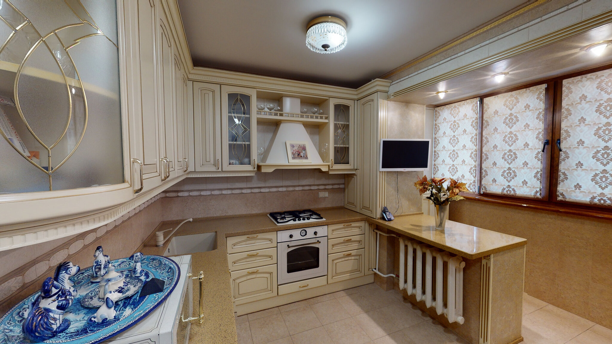 Продажа 3-комнатной квартиры 95 м², Введенская ул., 1