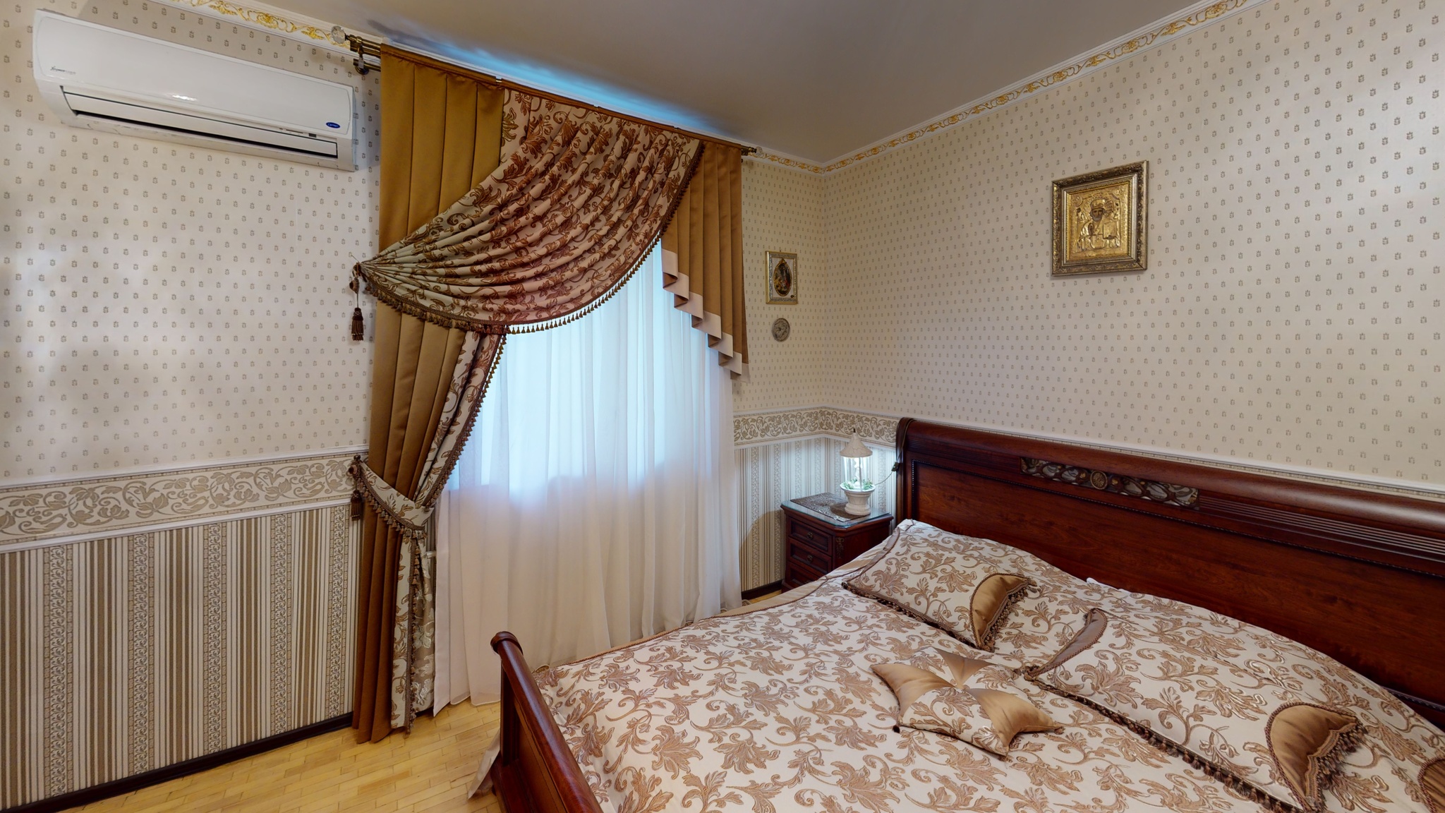 Продажа 3-комнатной квартиры 95 м², Введенская ул., 1