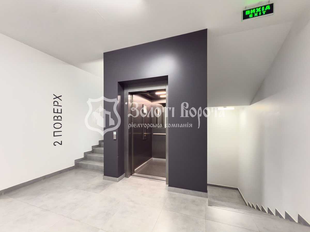 Продаж 2-кімнатної квартири 73.2 м², Університетська вул., 17А