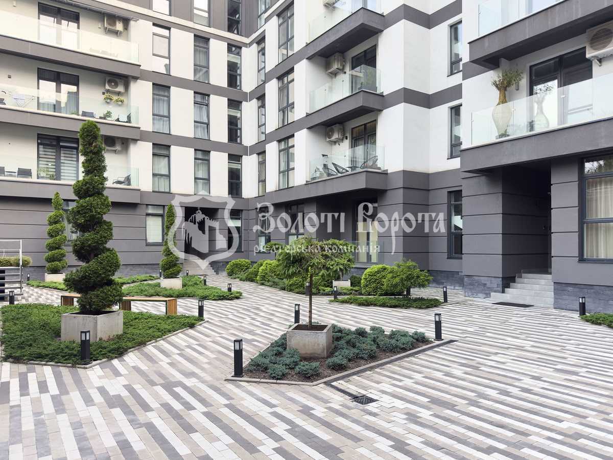 Продаж 2-кімнатної квартири 73.2 м², Університетська вул., 17А