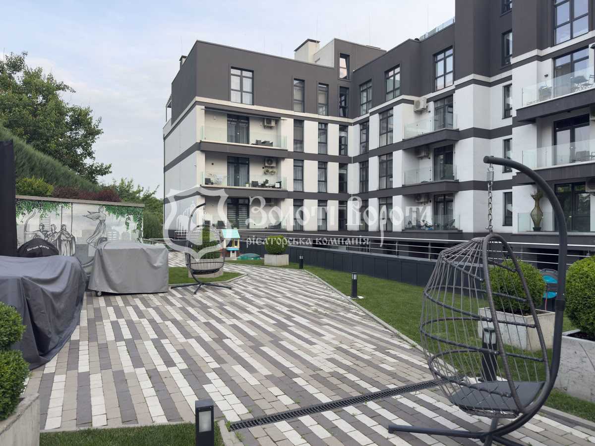 Продаж 2-кімнатної квартири 73.2 м², Університетська вул., 17А