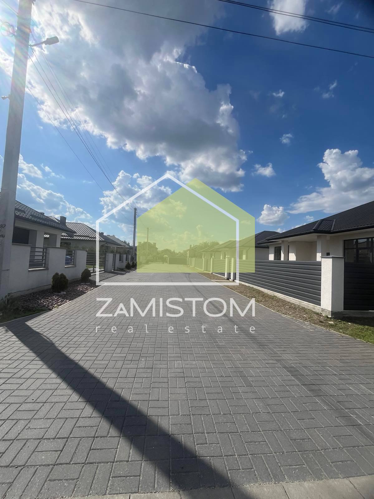 Продаж котеджу 142 м²