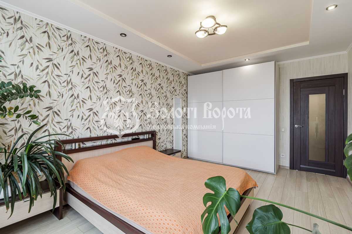Продаж 3-кімнатної квартири 74 м², Миколи Лаврухіна вул., 16