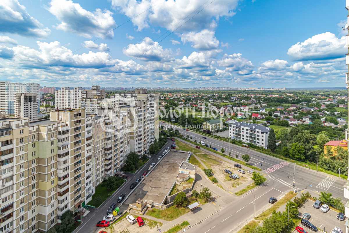 Продаж 3-кімнатної квартири 74 м², Миколи Лаврухіна вул., 16