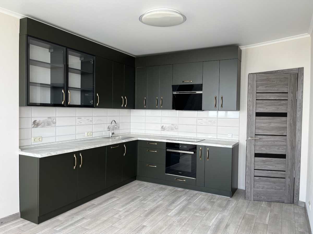 Продаж 3-кімнатної квартири 90 м², Юрія Пасхаліна вул., 17