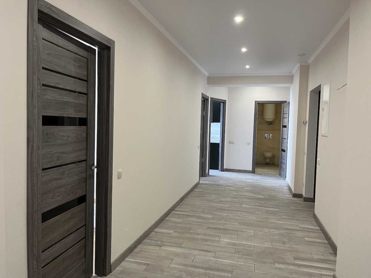 Продаж 3-кімнатної квартири 90 м², Юрія Пасхаліна вул., 17