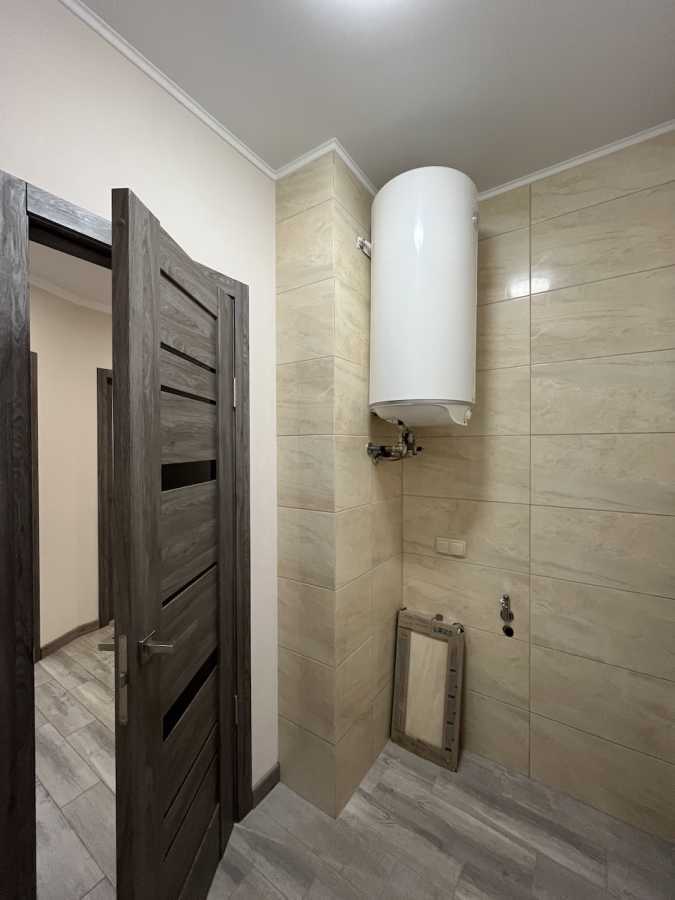 Продаж 3-кімнатної квартири 90 м², Юрія Пасхаліна вул., 17