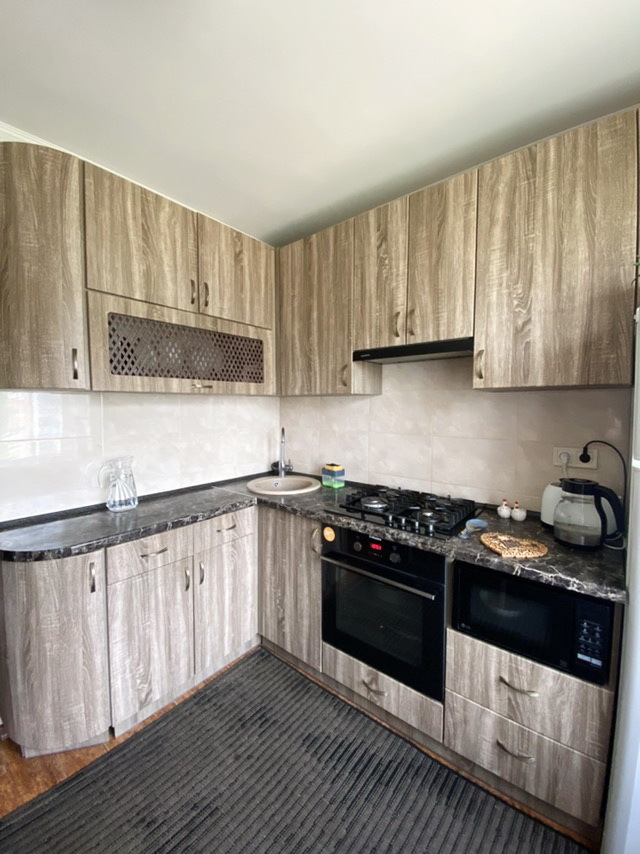 Продажа 2-комнатной квартиры 52 м², Озерная ул.