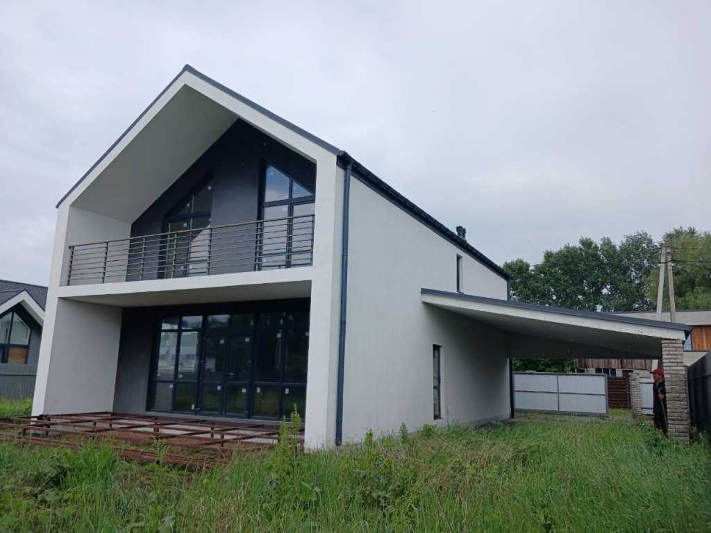 Продажа коттеджа 160 м², Деснянская