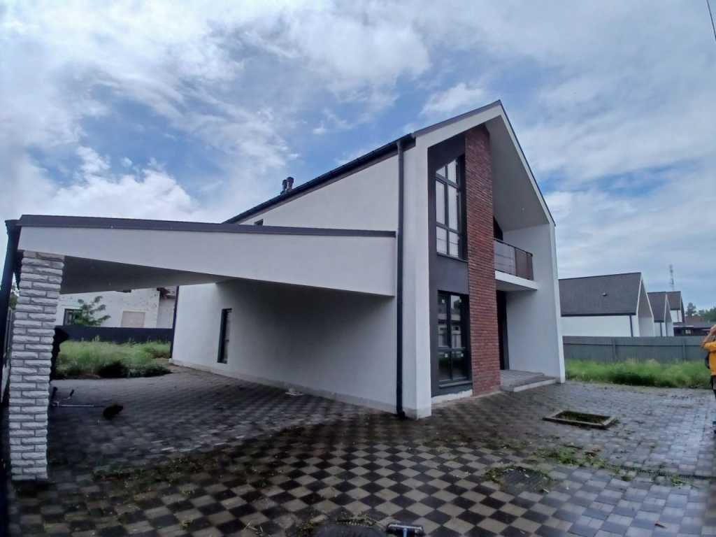 Продажа коттеджа 160 м², Деснянская