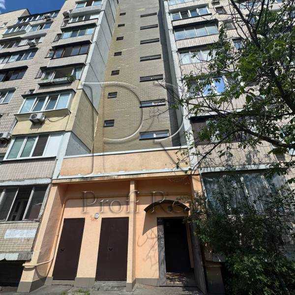 Продаж 3-кімнатної квартири 68 м², Архітектора Вербицького вул., 8