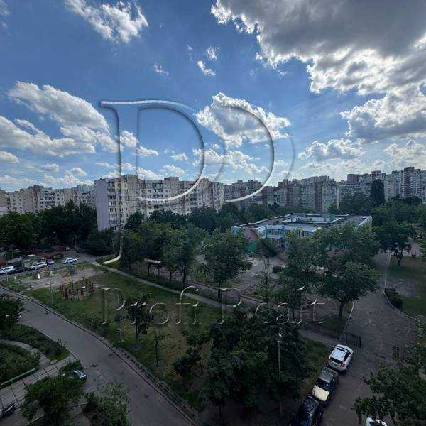 Продаж 3-кімнатної квартири 68 м², Архітектора Вербицького вул., 8