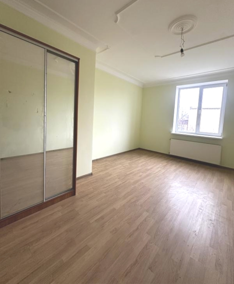 Продажа дома 228 м²