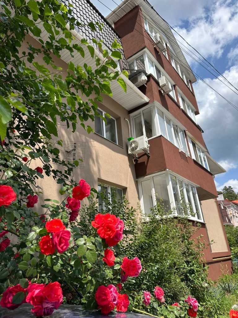 Продаж 2-кімнатної квартири 60 м², Чехова вул.