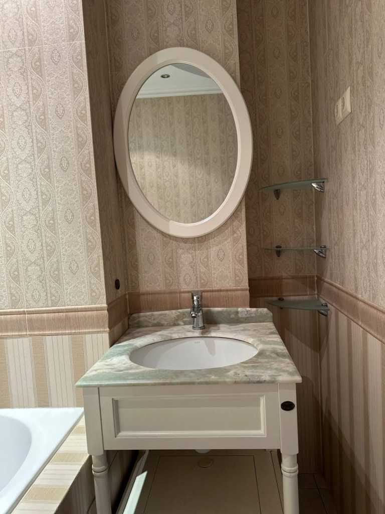 Продаж 2-кімнатної квартири 60 м², Чехова вул.