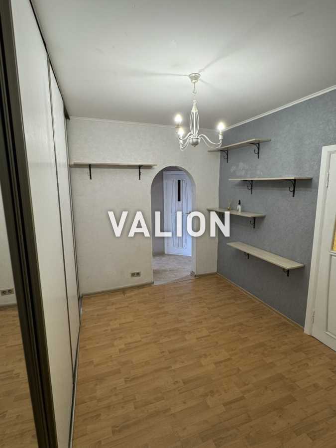 Продаж 3-кімнатної квартири 74.3 м², Володимира Маяковського просп., 69