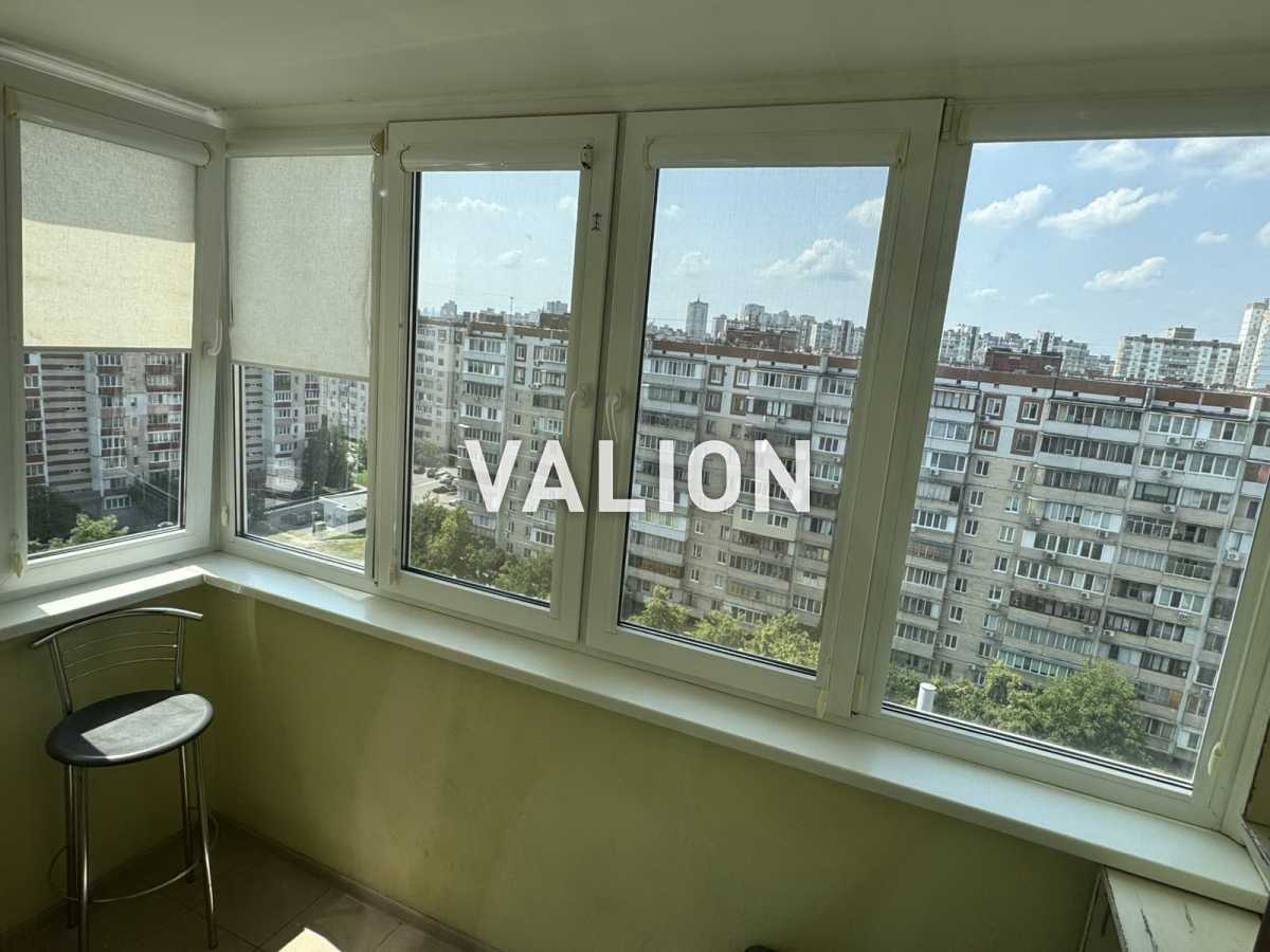 Продаж 3-кімнатної квартири 74.3 м², Володимира Маяковського просп., 69