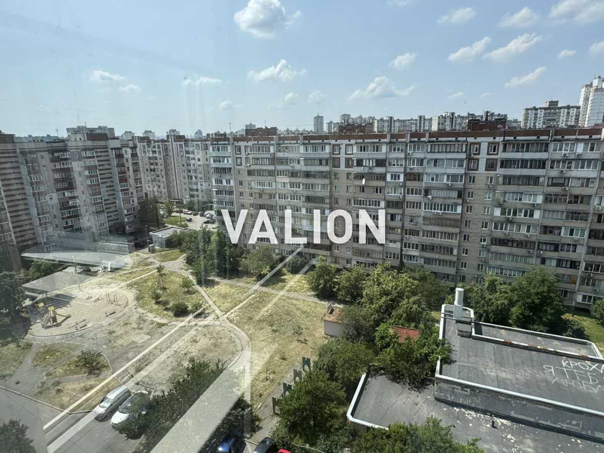Продаж 3-кімнатної квартири 74.3 м², Володимира Маяковського просп., 69