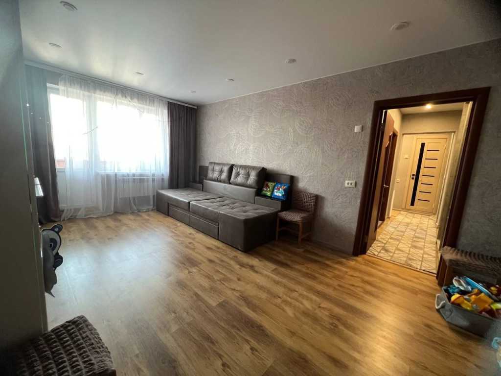 Продаж 2-кімнатної квартири 55 м², Яблунська вул., 318А