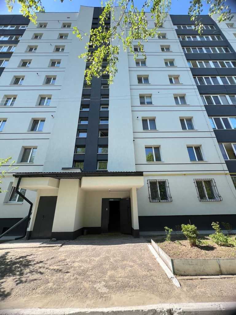 Продаж 2-кімнатної квартири 55 м², Яблунська вул., 318А