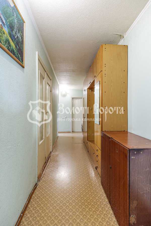 Продаж 3-кімнатної квартири 70 м², Київська вул., 1