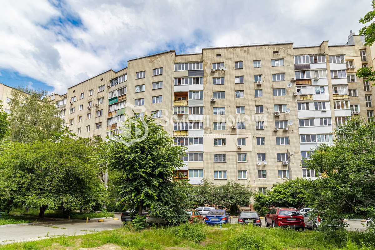 Продаж 3-кімнатної квартири 70 м², Київська вул., 1