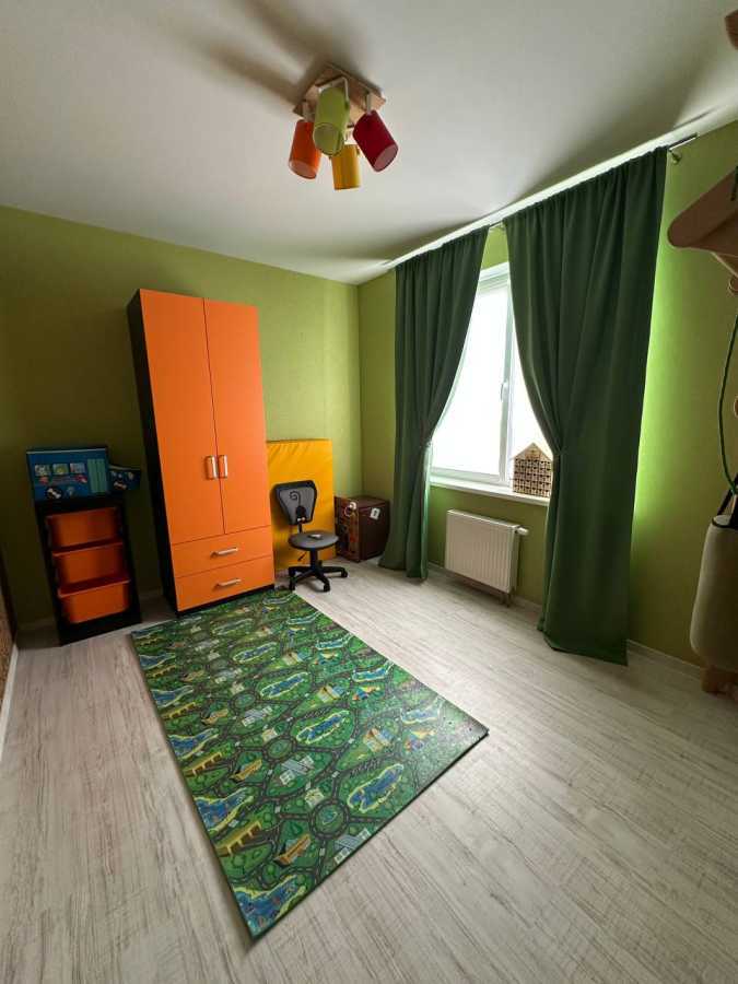 Продажа 2-комнатной квартиры 65.2 м², Киевская ул., 243А