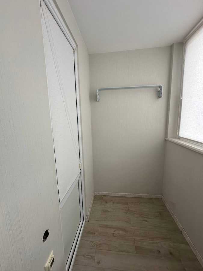 Продажа 2-комнатной квартиры 65.2 м², Киевская ул., 243А