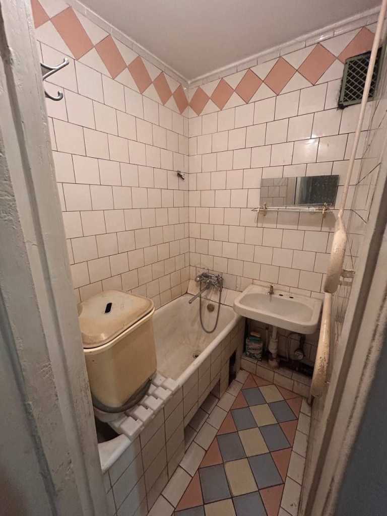 Продаж 2-кімнатної квартири 45 м², Енергетиків вул.