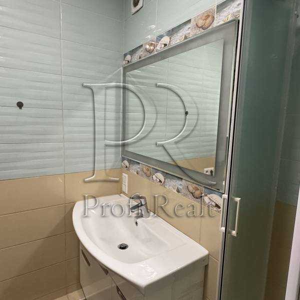 Продаж 1-кімнатної квартири 37 м², Клавдіївська вул., 40Г