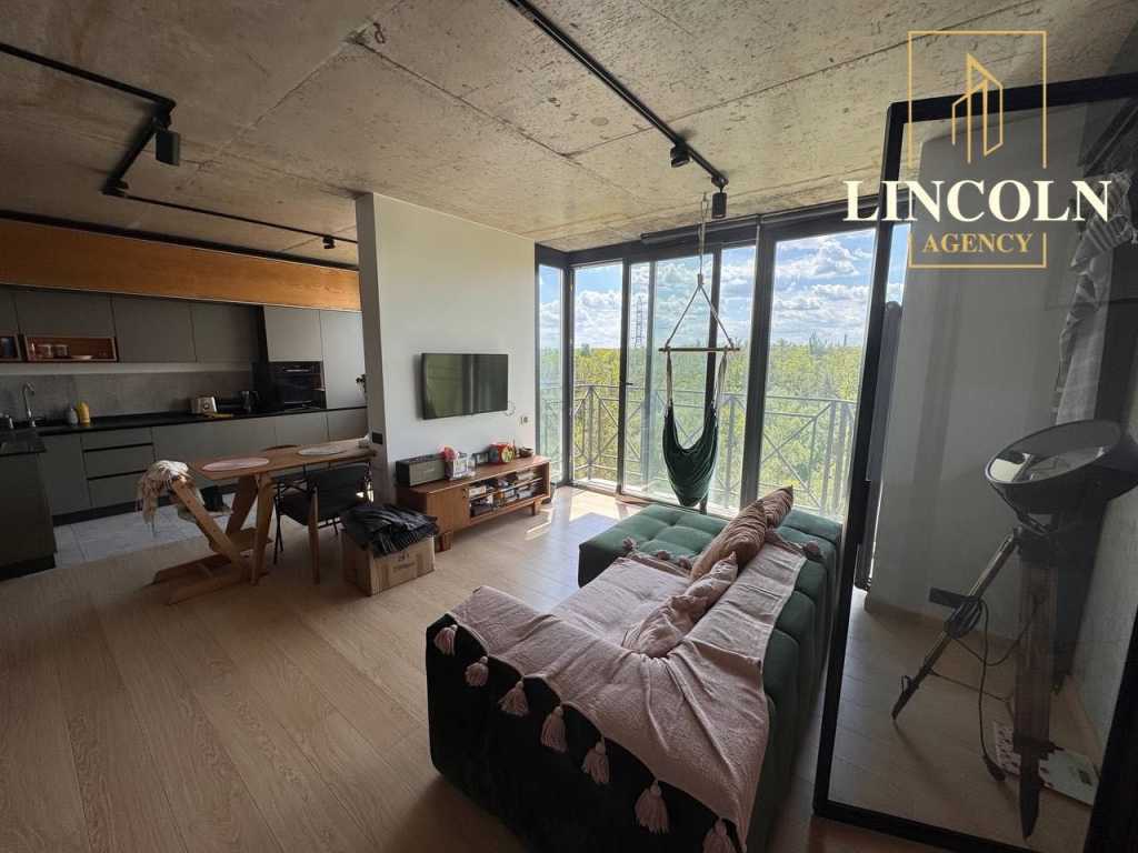 Продаж 2-кімнатної квартири 60 м², Ватутіна вул., 111