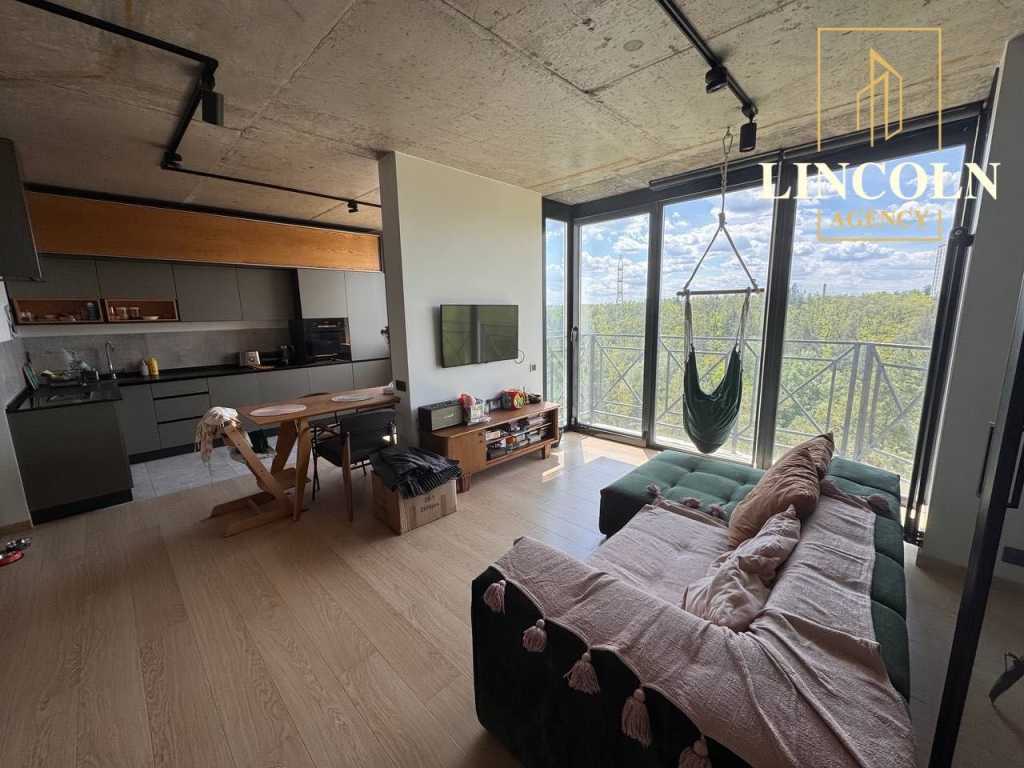 Продаж 2-кімнатної квартири 60 м², Ватутіна вул., 111