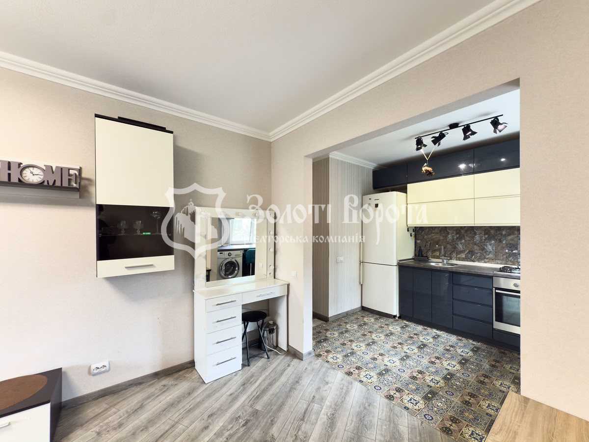 Продаж 2-кімнатної квартири 44.3 м², Празька вул., 32