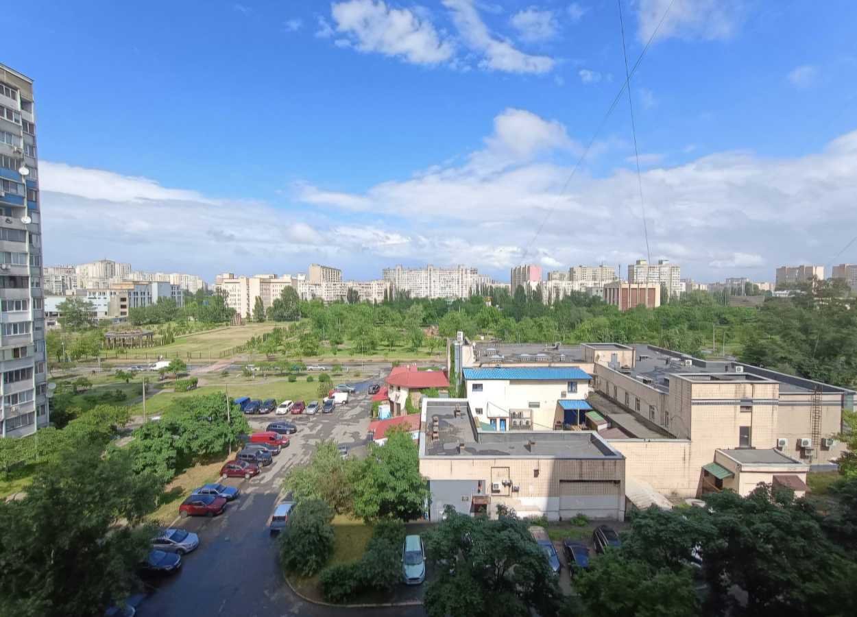 Продаж 2-кімнатної квартири 60.3 м², Архітектора Ніколаєва вул., 9А