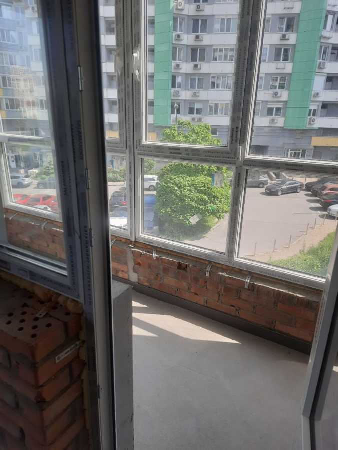 Продаж 2-кімнатної квартири 74.5 м², Вишгородська вул., 45Ж