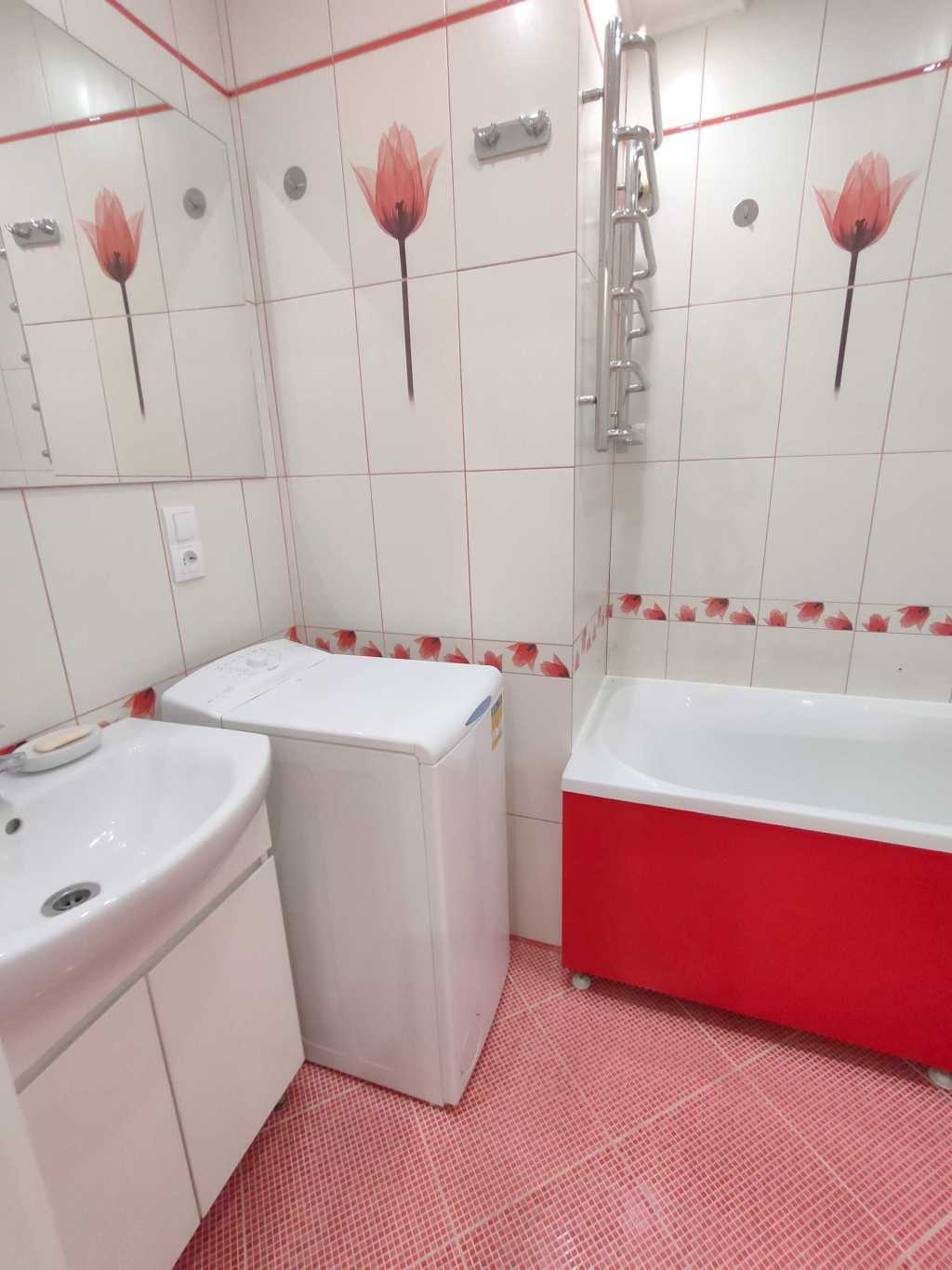 Продаж 2-кімнатної квартири 45 м², Джона Маккейна вул., 9