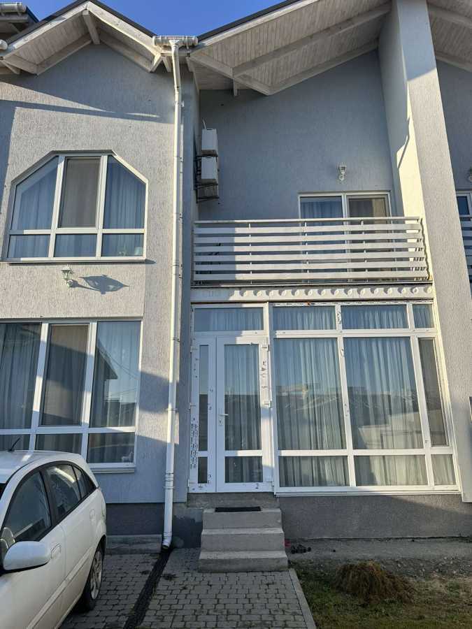 Продаж таунхауса 105 м², Свято-Покровська вул., 40