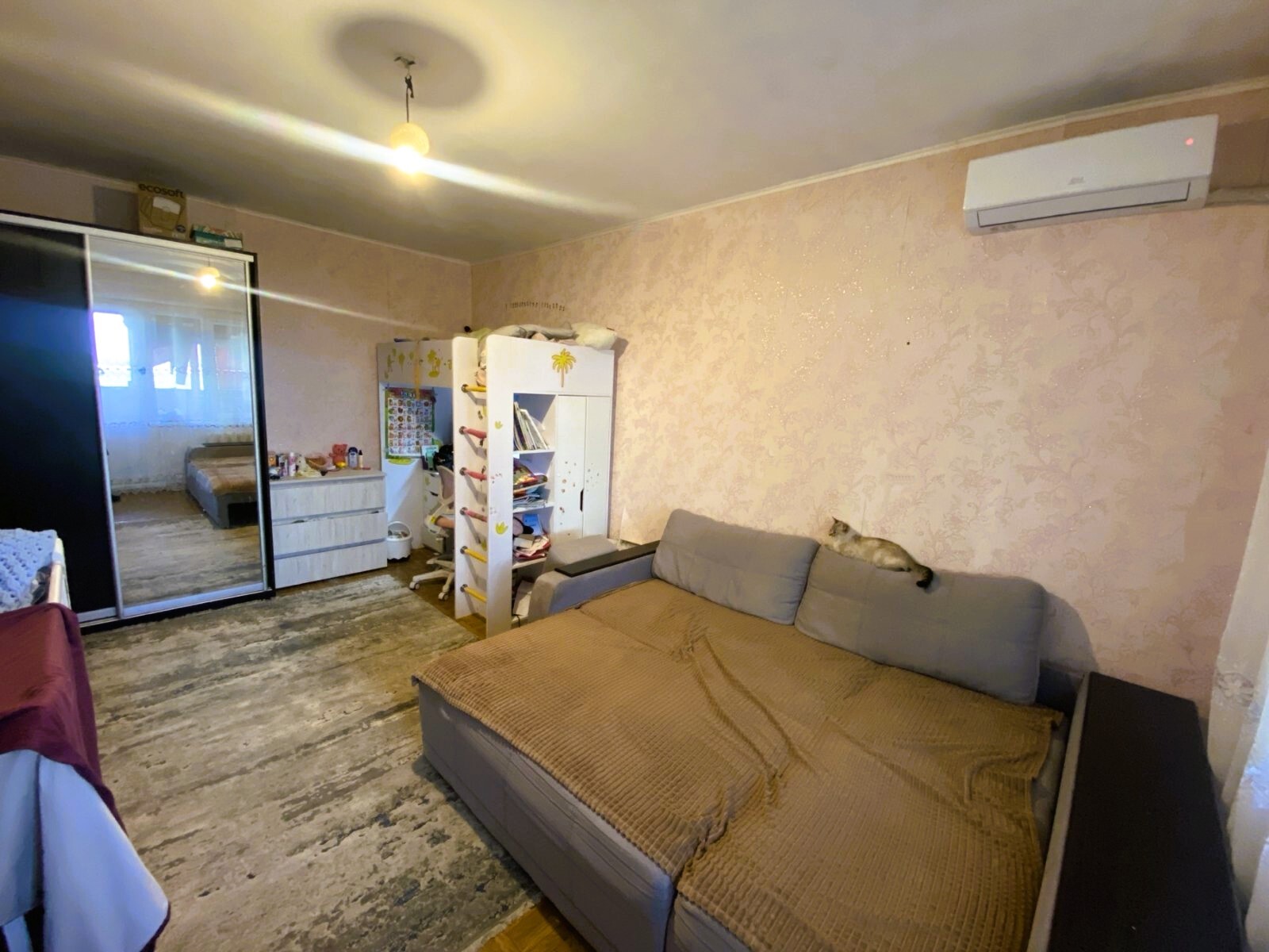 Продаж 1-кімнатної квартири 48 м², Вишняківська вул., 1