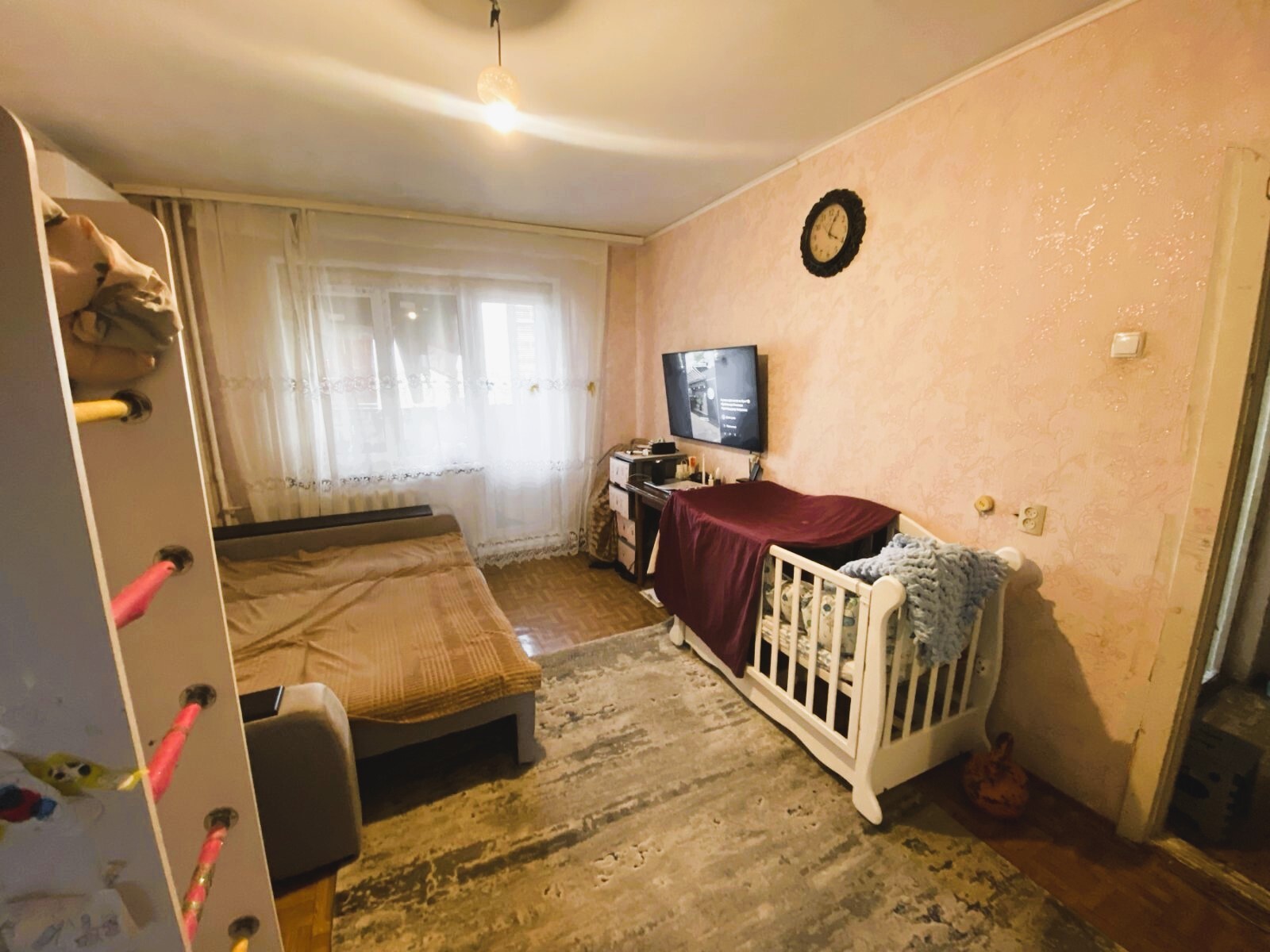 Продаж 1-кімнатної квартири 48 м², Вишняківська вул., 1